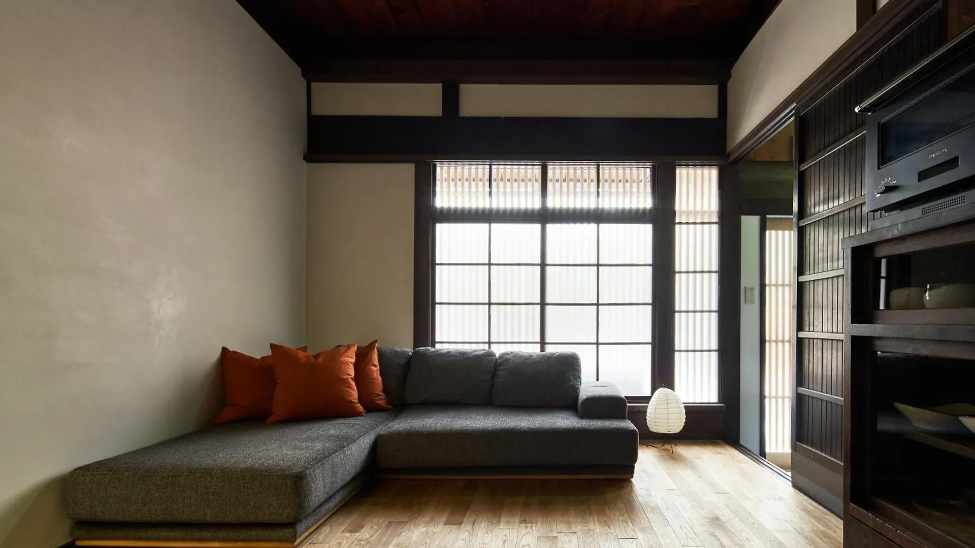 Yadoru Kyoto Hanare Shirotaki No Yado